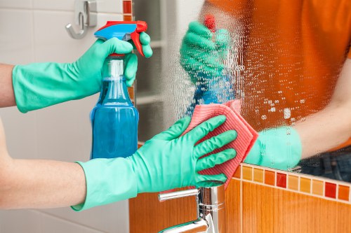 Professional move in cleaning for a Kennington home interior