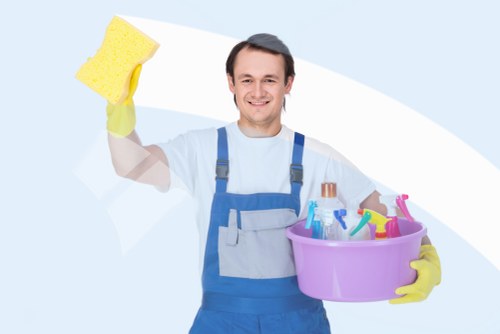 Professional window cleaning for Kennington homes and businesses
