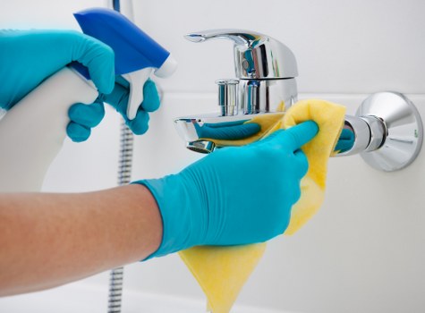 Commercial carpet cleaning service for a Kennington office space